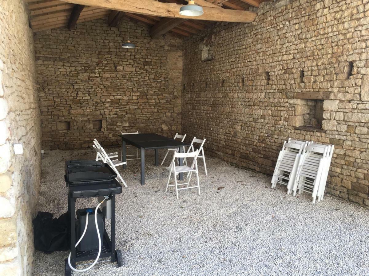 Gites Les Demeures De Valette Azay-le-Brule Luaran gambar